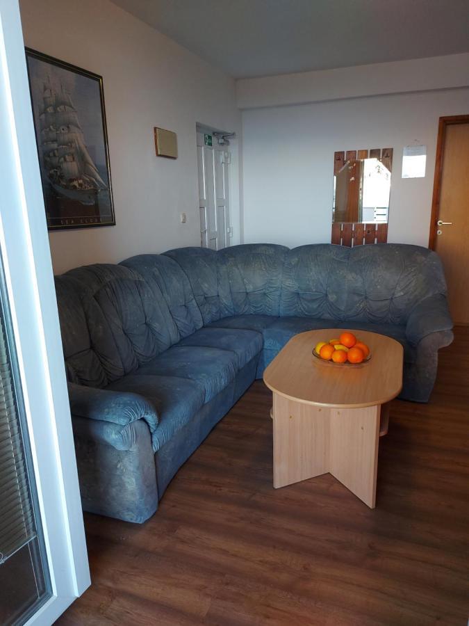 Apartmani Tatjana Okrug Gornji Exterior photo
