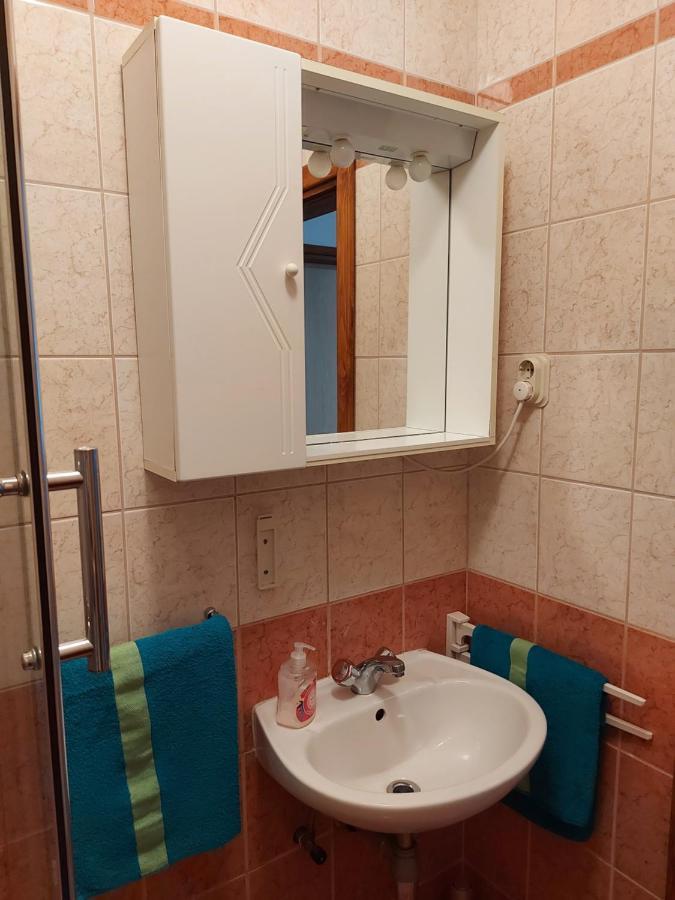 Apartmani Tatjana Okrug Gornji Exterior photo